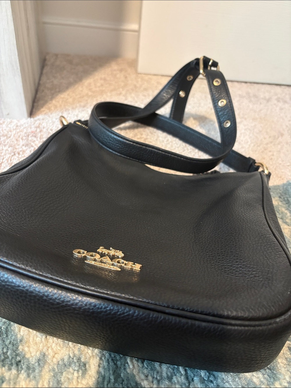 Coach Black Pebbled Leather Hobo Shoulder Bag with Gold Hardware - Picture 7 of 7